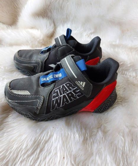 รองเท้าแบรนด์แท้ Adidas รุ่นลิมิเตด Star Wars สภาพใหม่มาก รูปที่ 1