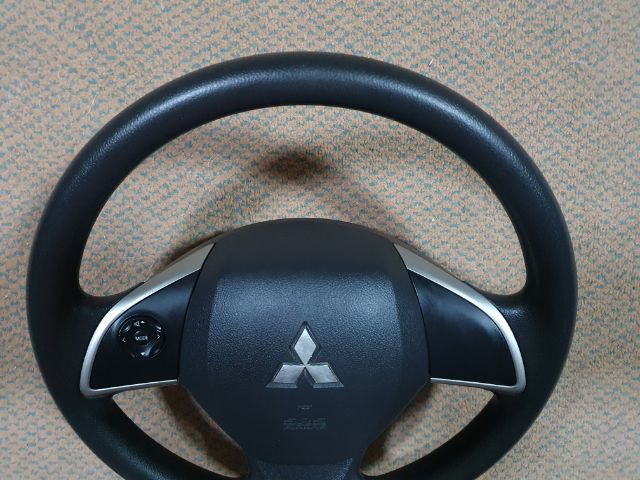 พวงมาลัยมี airbag พร้อมปุ่ม ควบคุมเครื่องเสียง แท้ถอด New Mitsubishi Triton ปี2015-22 รูปที่ 3