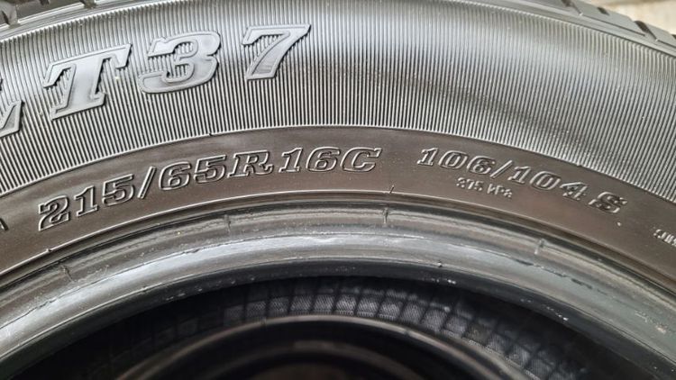 ลงพื้นปี22​ 215​ 65R16 Dunlop SP LT37​ สวยจัดๆ​ ไม่ปะ น้องๆยางถอดป้ายแดงดอกเต็ม​ เส้นสีครบๆ นุ่มเงียบสุดๆ​ ชุด​4เส้น 5,800​ บาท  รูปที่ 9