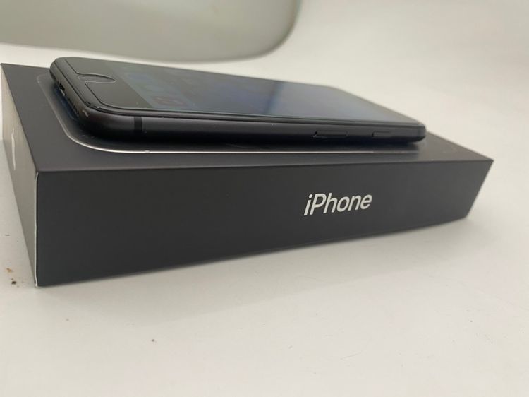 ขาย iPhone 8 สีดำ 64GB ศูนย์ไทย model th สภาพสวย สแกนนิ้วได้ รีเซ็ตได้ ไม่ตืดไอคราว อุปกรณ์ครบ  รูปที่ 4