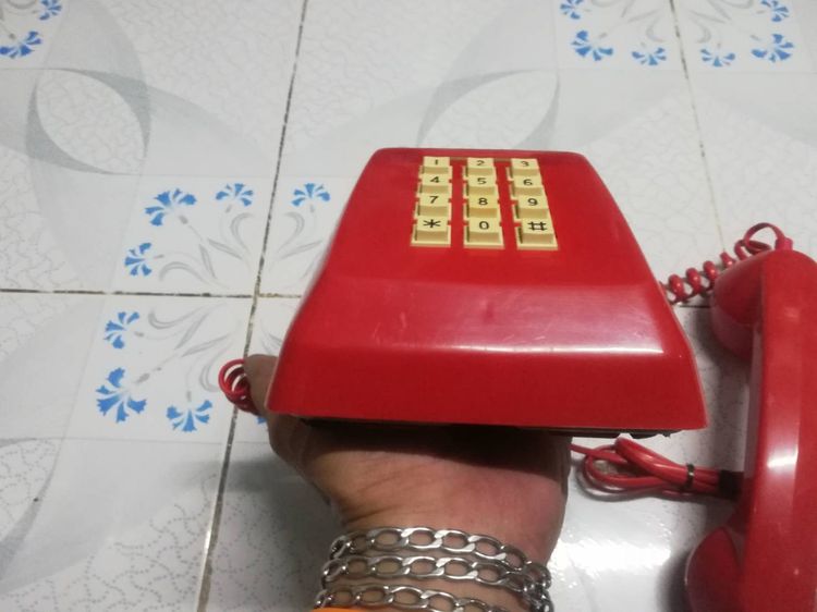 โทรศัพท์แป้นกด ทรงเก่า-วินเทจ สีแดง รูปที่ 3