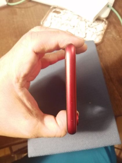 iphone  สีแดง128gb ใช้งานปกติ ศูนย์ไทย รูปที่ 6