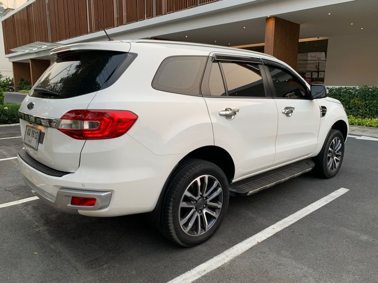 Ford Everest 2018 2.0 Titanium Plus Sedan ดีเซล ไม่ติดแก๊ส เกียร์อัตโนมัติ ขาว