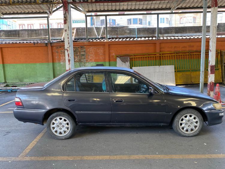 Toyota Corolla 1993 1.6 Sedan เบนซิน ไม่ติดแก๊ส เกียร์อัตโนมัติ เทา