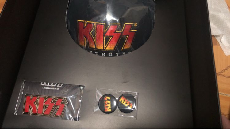 Kiss Limited Edition Box Set รูปที่ 5
