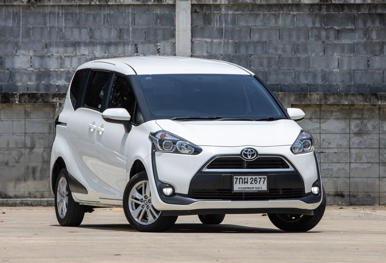 Toyota Sienta 1.5 G Wagon AT 2018 ไมล์แท้2หมื่นโล