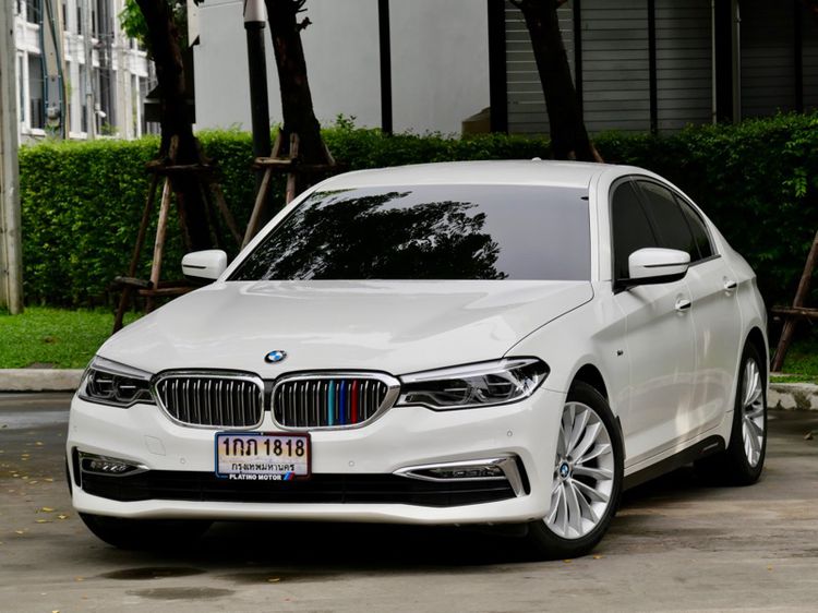 BMW Series 5 2017 520d Sedan ดีเซล ไม่ติดแก๊ส เกียร์อัตโนมัติ ขาว