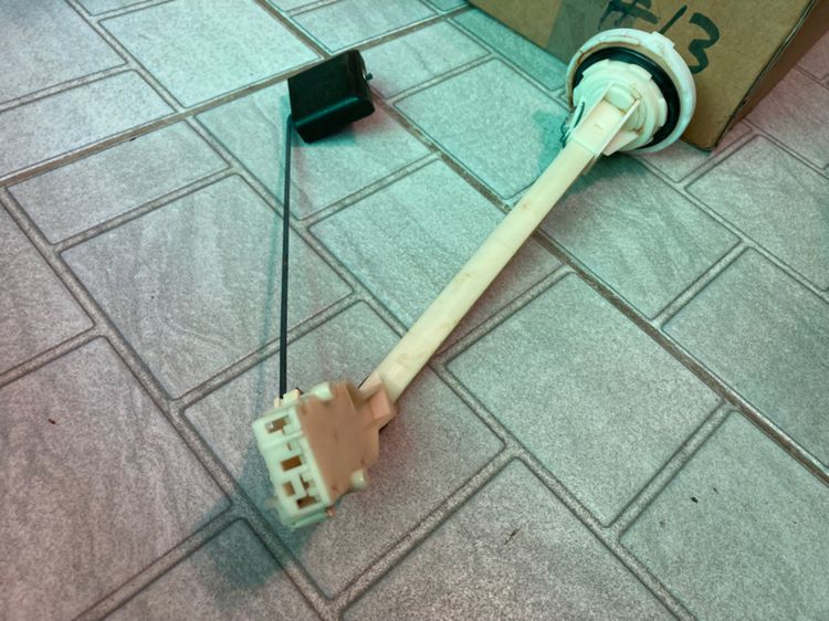 ลูกลอย ถังน้ำมัน Benz W220 Part no. A2205421317 , 221838001018 ของแท้ มือสอง รูปที่ 11