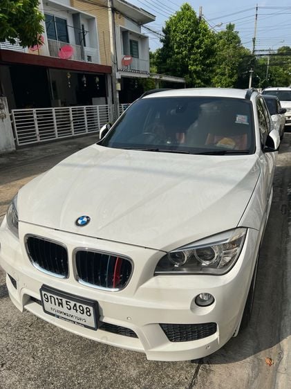 BMW X1 2015 2.0 sDrive18i M Sport Van เบนซิน ไม่ติดแก๊ส เกียร์อัตโนมัติ ขาว