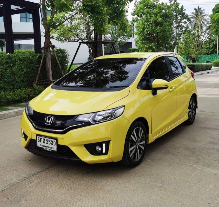 Honda Jazz 2015 1.5 SV Plus i-VTEC Utility-car เบนซิน ไม่ติดแก๊ส เกียร์อัตโนมัติ เหลือง รูปที่ 1