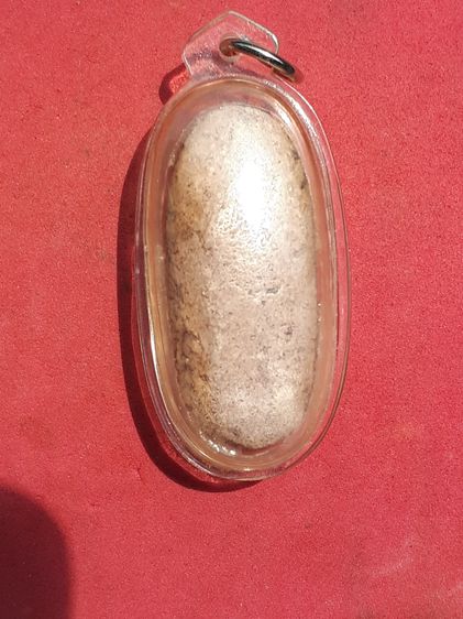 พระกรุวัดพลับ พิมพ์วันทาเสมา เนื้อผง เนื้อออกสีเทา มีฟองเต้าหู้ ดินกรุ สวย สมบูรณ์ เก่า หายาก องค์นี้สวย แท้ดูง่าย เลี่ยมเดิม  สันนิษฐานว่าส รูปที่ 2