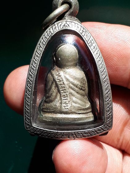 รูปหล่อหลวงพ่อเงิน วัดบางคลาน ปี15 พิมพ์คอแอล เนื่ออัลปาก้า มีโค๊ด อุดกริ่ง สวยมาก องค์นี้ผิวสวยมากๆ เก่า แท้ หายาก เลี่ยมเงินอย่างหนา รูปเห รูปที่ 10