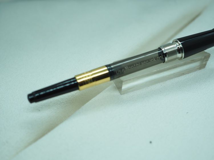 ปากกาหมึกซึม  Montblanc meisterstuck. Unisef.  รูปที่ 9