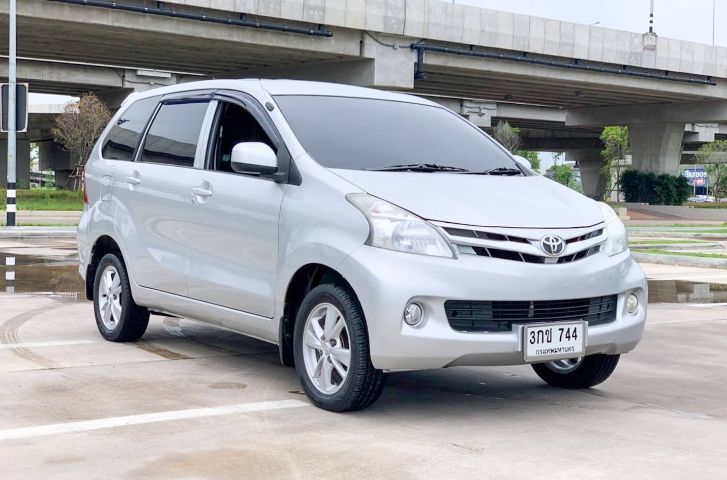 Toyota Avanza 2013 1.5 G Utility-car เบนซิน ไม่ติดแก๊ส เกียร์อัตโนมัติ เทา