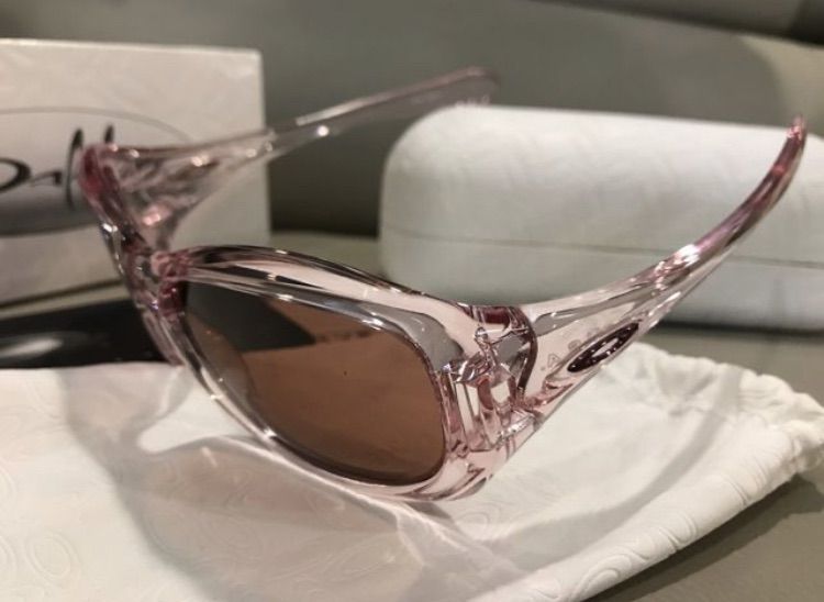 แว่นกันแดด OAKLEY แท้ ผู้หญิง made in USA รุ่น ETERNAL CRYSTAL PINK รูปที่ 5