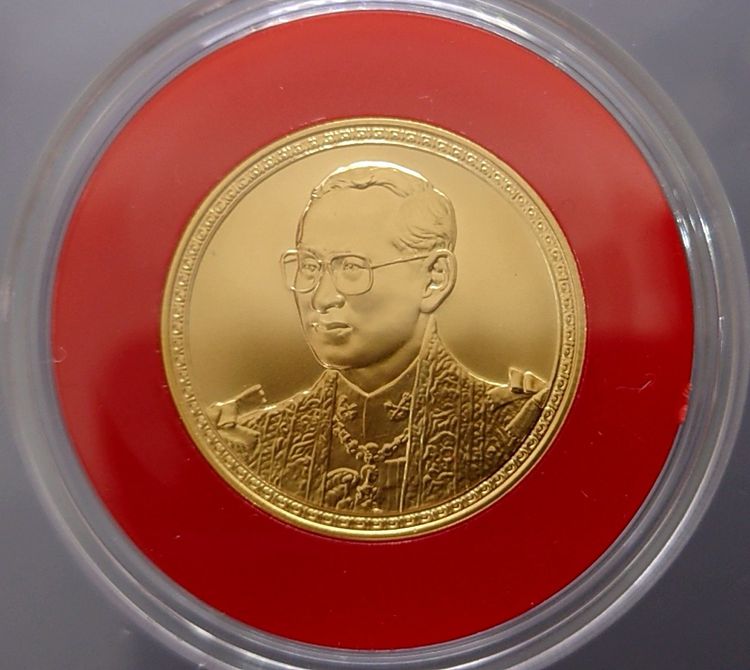 เหรียญไทย เหรียญทองคำ ชนิดราคา 7500 บาท ที่ระลึก 75 พรรษา รัชกาลที่9 (น้ำหนัก 1 บาท) พ.ศ.2545