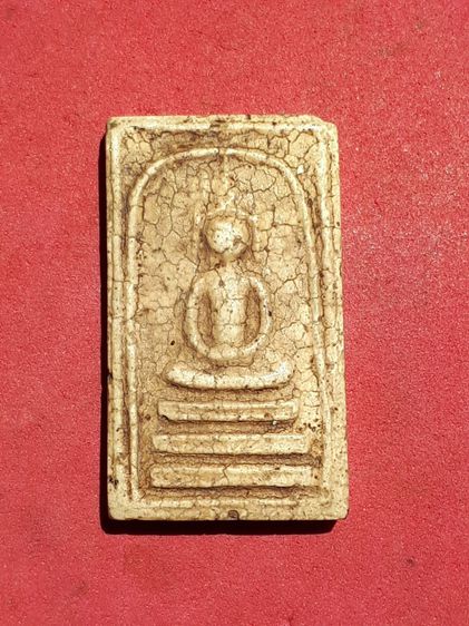 พระสมเด็จอรหัง พิมพ์ฐานคู่ หลังยันต์ เนื้อผงสีขาวละเอียดแน่นแกร่ง มวลสารครบ สวย งดงาม แห้ง เหี่ยว ยุบย่น เนื้อหามวลสารของพระสมเด็จจะหนึกนุ่ม