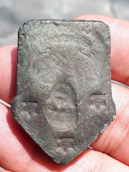 พระขุนแผนผงพรายกุมาร หลังแบบรูปเหมือน บล็อกแรกๆ ยุคต้น ปี 25xx เนื้อผง แห้ง เหี่ยว บล็อคชาวบ้าน หลวงปู่ทิม วัดละหารไร่ จ.ระยอง ผิวมะระ สร้าง รูปที่ 6