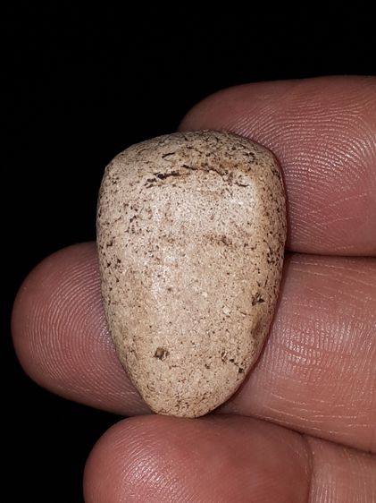 พระกรุวัดพลับ พิมพ์สมาธิ เนื้อผง เนื้อออกขาวอมเหลือง เนื้อแห้ง แตกลาน เป็นธรรมชาติ สวย สมบูรณ์ เก่า หายาก องค์นี้สวย แท้ดูง่าย พระกรุวัดพลับ รูปที่ 9