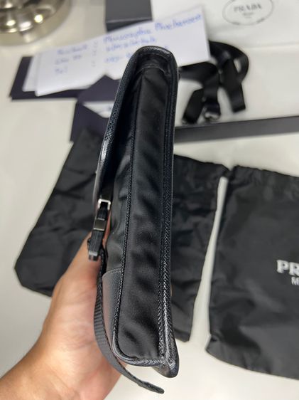 Prada Re-Nylon phone Bag สภาพสวยไร้ตำหนิ รูปที่ 7