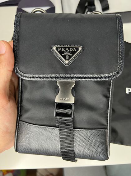 Prada Re-Nylon phone Bag สภาพสวยไร้ตำหนิ รูปที่ 9