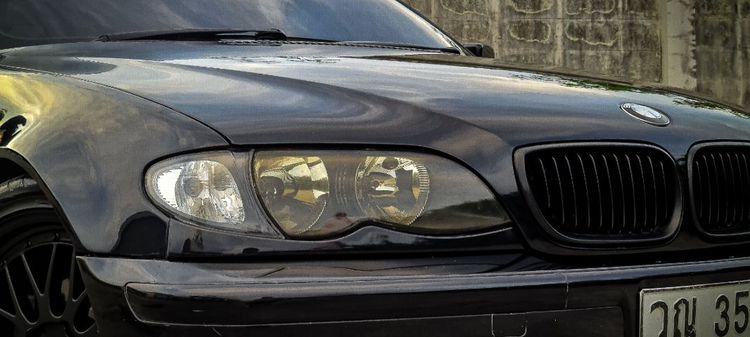 BMW Series 3 2002 323i Sedan เบนซิน ไม่ติดแก๊ส เกียร์อัตโนมัติ ดำ