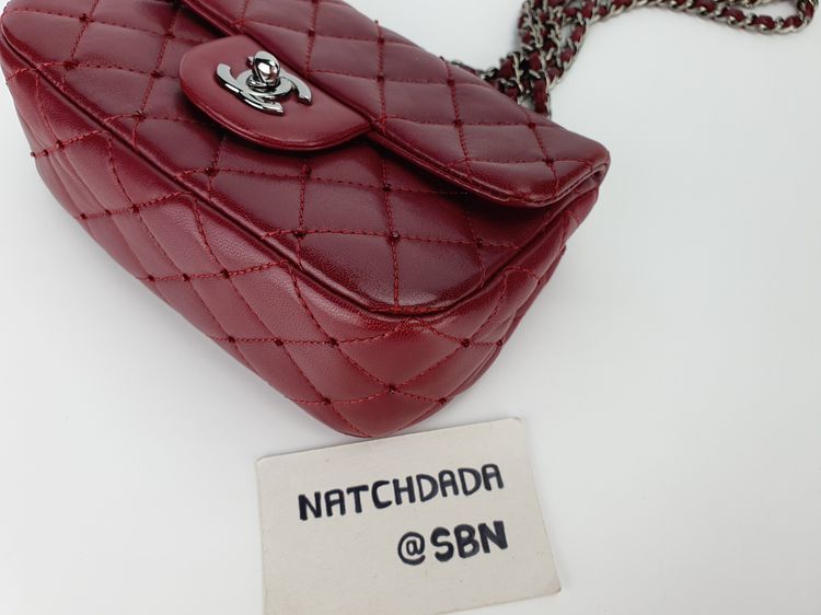 CHANEL LIMITED MINI SAC WITH CRYSTAL RED BURGUNDY LAMBSKIN SHINY RHW รูปที่ 8