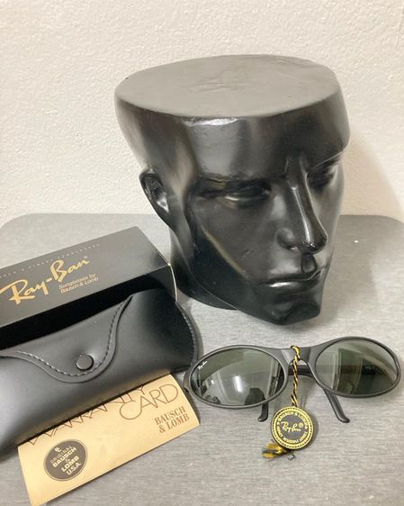 ขายแว่นตากันแดด RayBan ของใหม่เก่าเก็บงาน usa เลนส์ BL (BAUSCH LOMB) Vintage Sunglasses RayBan by Bausch Lomb Made In Usa 1990’s รูปที่ 1