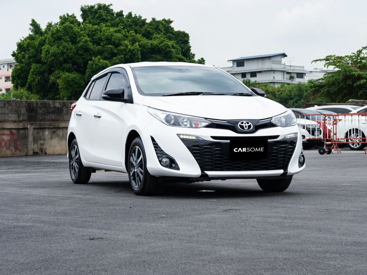 Toyota Yaris 2019 1.2 High Sedan เบนซิน เกียร์อัตโนมัติ ขาว