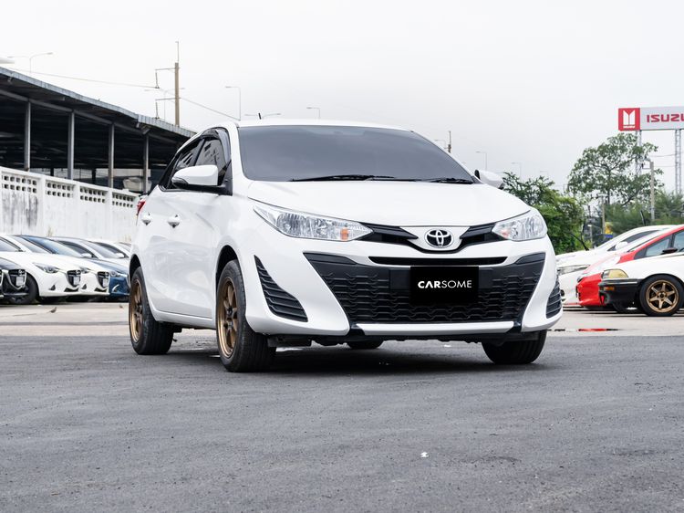 Toyota Yaris 2019 1.2 E Sedan เบนซิน ไม่ติดแก๊ส เกียร์อัตโนมัติ ขาว รูปที่ 1