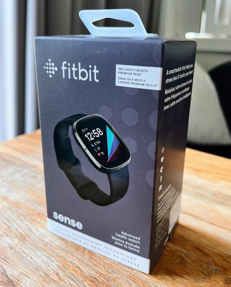 ขาย Fitbit Sense สีดำ ยังไม่แกะกล่อง รูปที่ 1