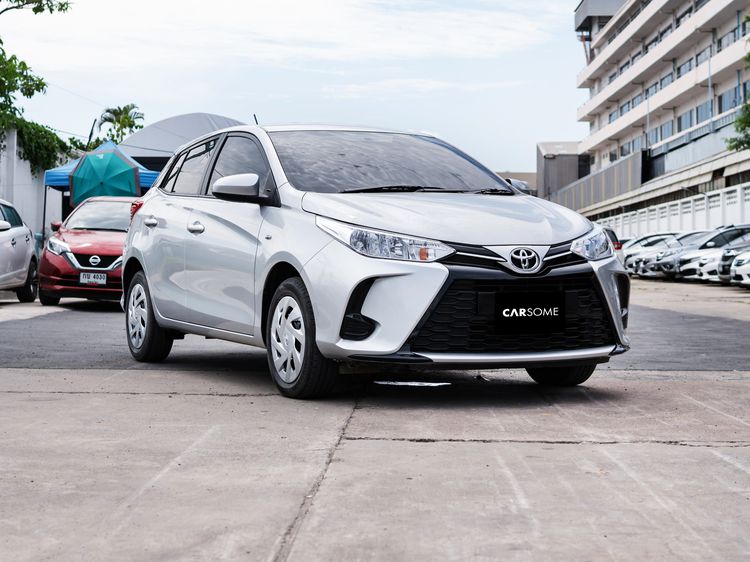 Toyota Yaris 2021 1.2 Entry Sedan เบนซิน ไม่ติดแก๊ส เกียร์อัตโนมัติ บรอนซ์เงิน