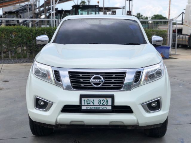Nissan NP300-NAVARA 2016 2.5 V 4WD Pickup ดีเซล ไม่ติดแก๊ส เกียร์ธรรมดา ขาว