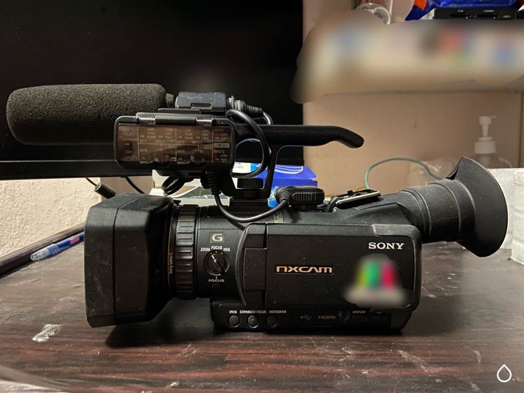 กล้องวีดีโอ Sony nxcam  hxr-nx70p