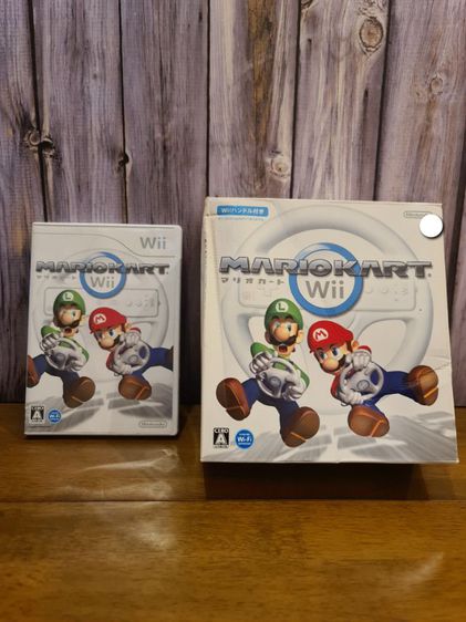 แผ่นเกมเครื่อง Mario kart Wii และ จอยพวงมาลัย Wii ใช้กับเครื่อง Nintendo Wii รูปที่ 1