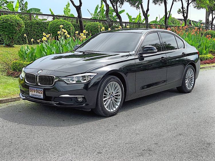 BMW Series 3 2017 320d Sedan ดีเซล ไม่ติดแก๊ส เกียร์อัตโนมัติ ดำ