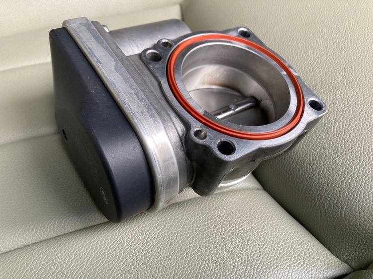 ปีกผีเสื้อ Throttle Valve Body BMW E46 เครื่อง N42 ไฟยก 318i รุ่นปี 2002-2005 Part 1354143922404 ของแท้ มือสอง รูปที่ 5