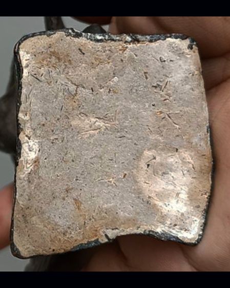 พระเทวรูปโบราณ พระนารายณ์ทรงสุบรรณ (ครุฑ) เนื้อสำริด สูง 6.5 นิ้ว เก่ามาก รูปที่ 3