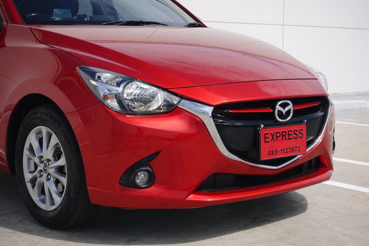 Mazda Mazda 2 2016 1.3 High Connect Sedan เบนซิน ไม่ติดแก๊ส เกียร์อัตโนมัติ แดง