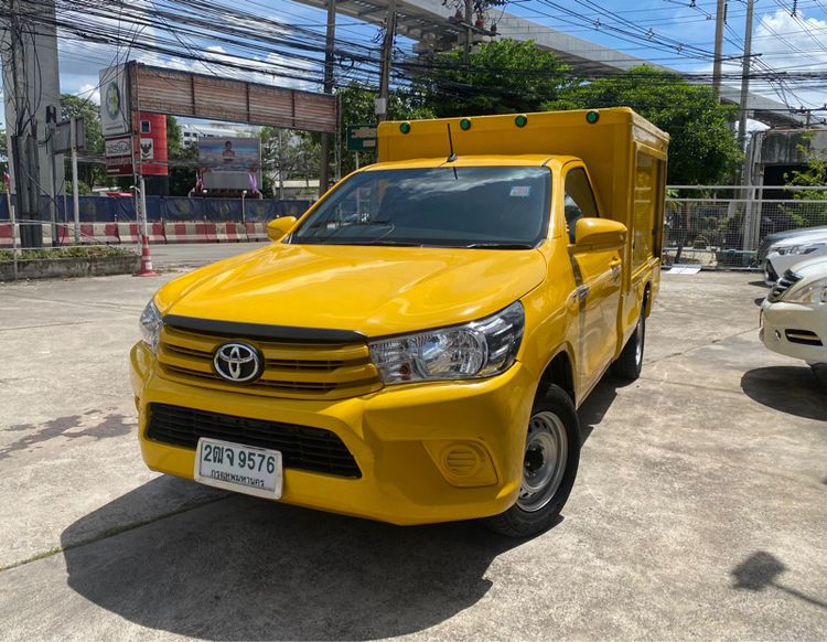 Toyota Hilux Revo 2017 2.7 J Pickup เบนซิน NGV เกียร์ธรรมดา เหลือง