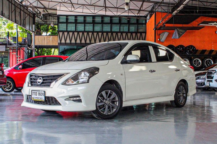 Nissan Almera 2018 1.2 E Sportech Sedan เบนซิน ไม่ติดแก๊ส เกียร์อัตโนมัติ ขาว