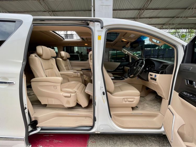 Toyota Alphard 2012 2.4 Hybrid E-Four 4WD Van เบนซิน ไม่ติดแก๊ส เกียร์อัตโนมัติ ขาว