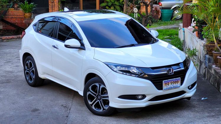 Honda HR-V 2017 1.8 EL Utility-car เบนซิน ไม่ติดแก๊ส เกียร์อัตโนมัติ ขาว