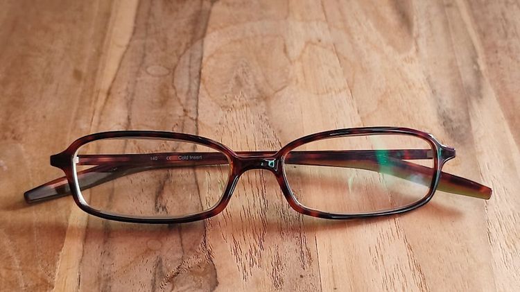 Calvin Klein 5506 size 50 16 140 mm super slim Brown Tortoise Eyeglass Frames กรอบแว่นของแท้มือสอง งานดีๆ ทรงสวยๆ งานวินเทจ เกร๋ๆ บางเบา ใส่ รูปที่ 9