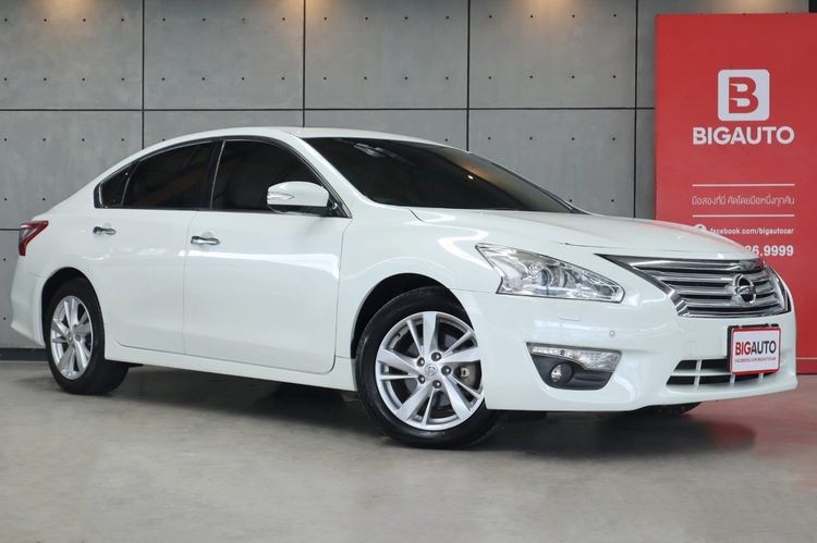 Nissan Teana 2016 2.5 XV Sedan เบนซิน ไม่ติดแก๊ส เกียร์อัตโนมัติ ขาว