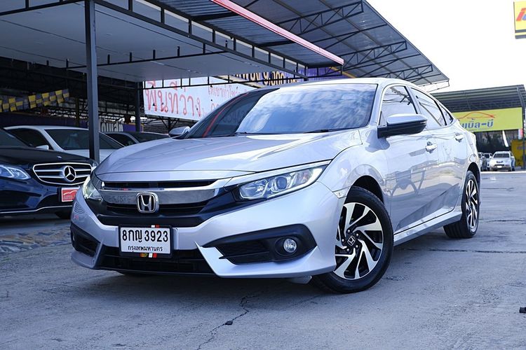 Honda Civic 2019 1.8 EL i-VTEC Sedan เบนซิน ไม่ติดแก๊ส เกียร์อัตโนมัติ เทา