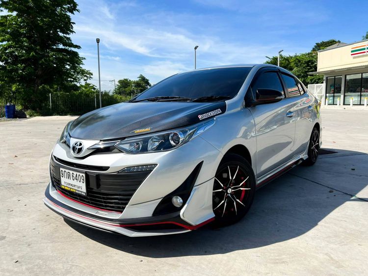 Toyota Yaris ATIV 2018 1.2 S Sedan เบนซิน ไม่ติดแก๊ส เกียร์อัตโนมัติ เทา