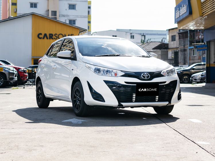 Toyota Yaris ATIV 2020 1.2 Entry เบนซิน เกียร์อัตโนมัติ ขาว