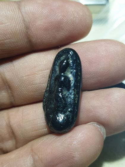 พระปางลีลาเนื้อแร่เขาพรหมชะแง้ หลวงพ่ออุ้น วัดตาลกง เพชรบุรี

พระแท้ไม่ทราบปี สภาพสวย รูปที่ 4