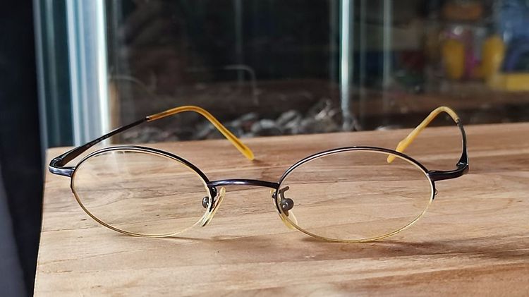 Calvin Klein 343 529 size 47 20 135 mm Vintage Eyeglasses Frame Made in Japan กรอบแว่นตาของแท้มือสอง งานวินเทจ งานเก่า หายากครับ ผลิตที่ Jap